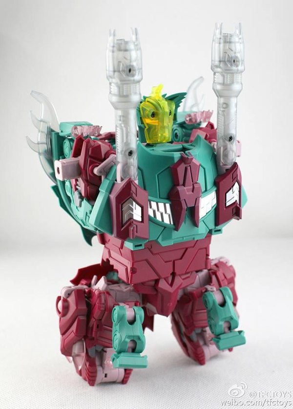 TFC Toys Poseidon P04 Ironshell Not Snap Trap   (13 of 15)